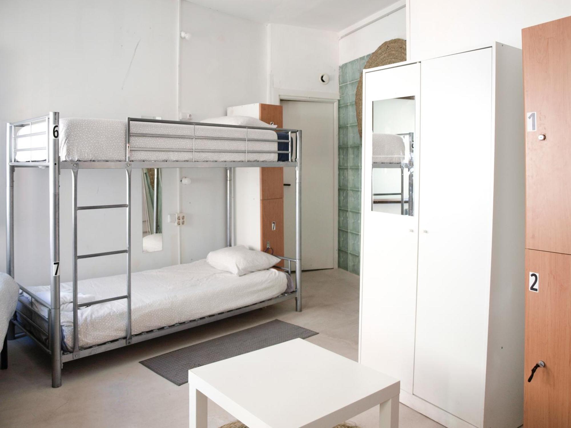Boga Hostel Madrid Exterior photo